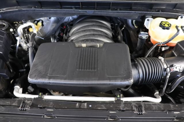 Used 2022 Chevrolet Tahoe Z71 w/ Luxury Package image 27