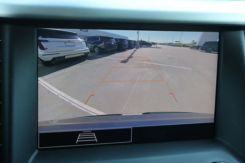 Used 2023 GMC Acadia SLE w/ Driver Convenience Package image 18