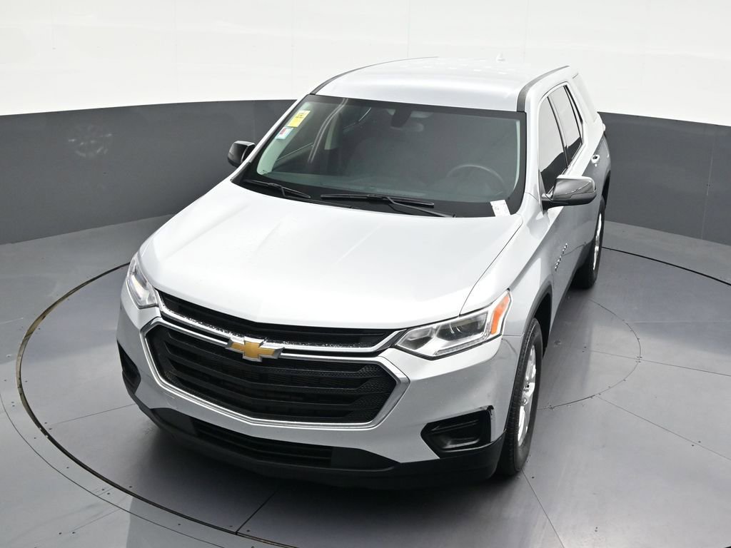 Used 2021 Chevrolet Traverse LS image 23