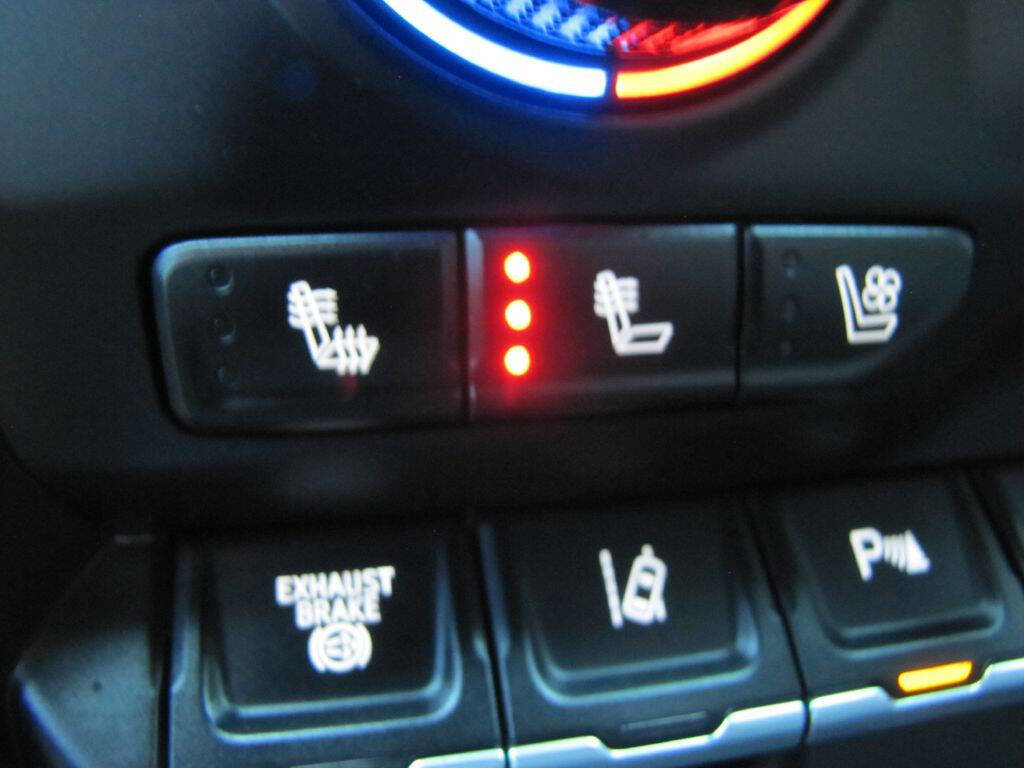 Used 2020 Chevrolet Silverado 3500 High Country AWD/4WD image 35