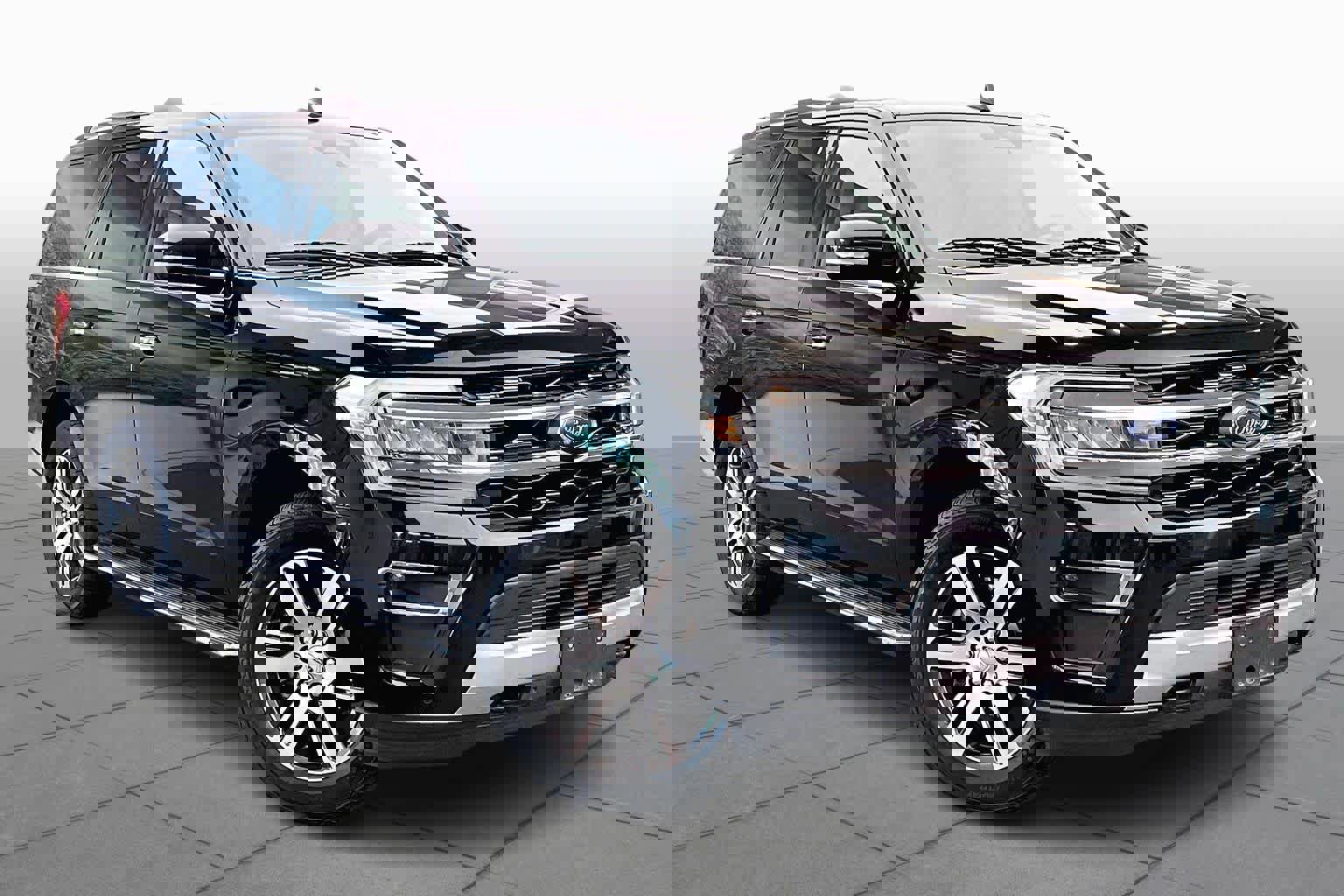 Used 2023 Ford Expedition Limited image 4