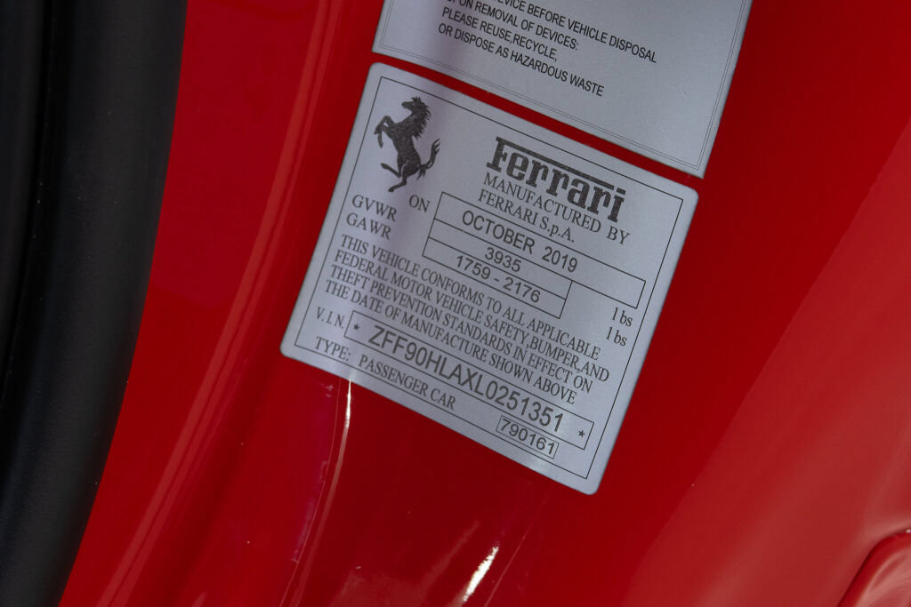 Used 2020 Ferrari 488 Pista Coupe RWD image 32