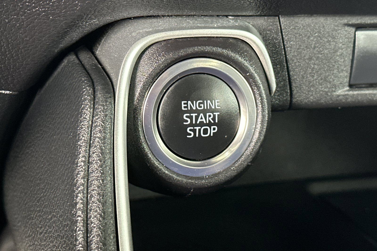 Used 2025 Toyota Grand Highlander FWD image 27