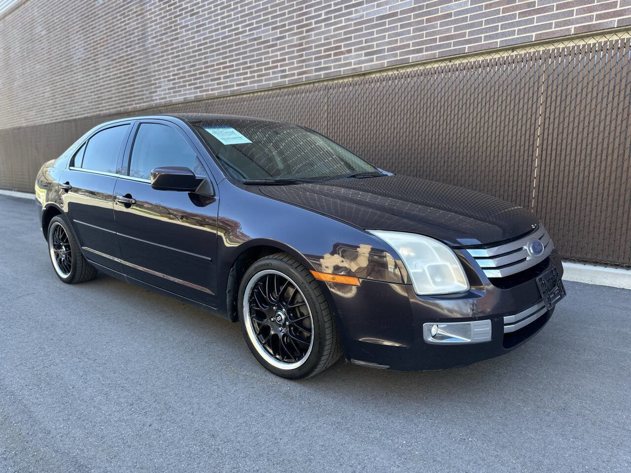 Used 2007 Ford Fusion SEL image 2