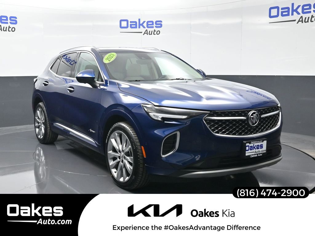 Used 2023 Buick Envision Avenir image 1