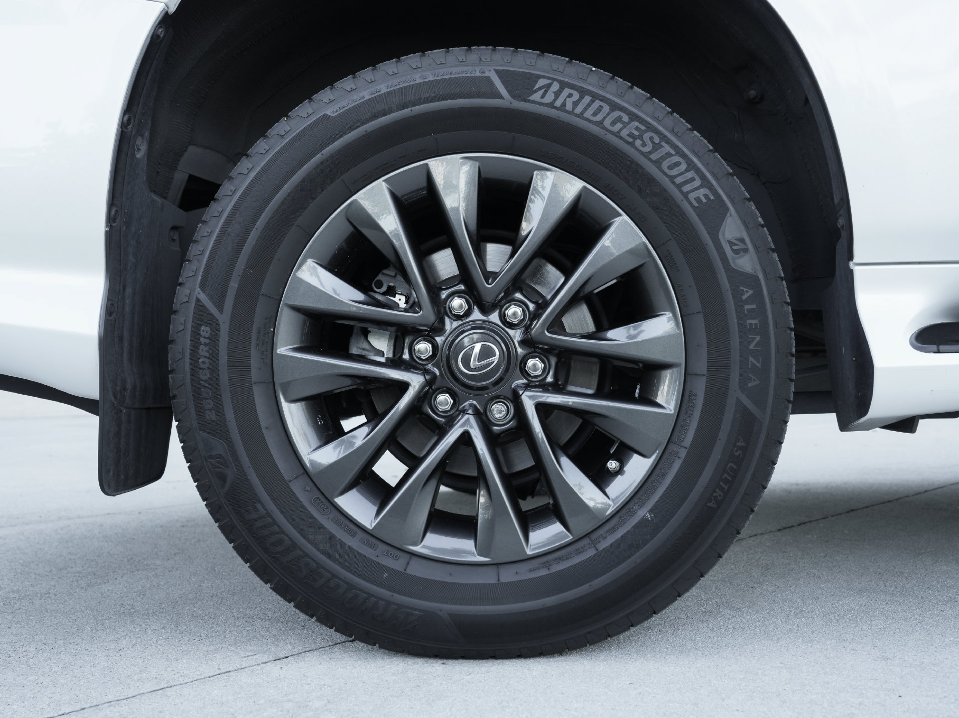 Used 2020 Lexus GX 460 Premium w/ Premium Package AWD/4WD image 29