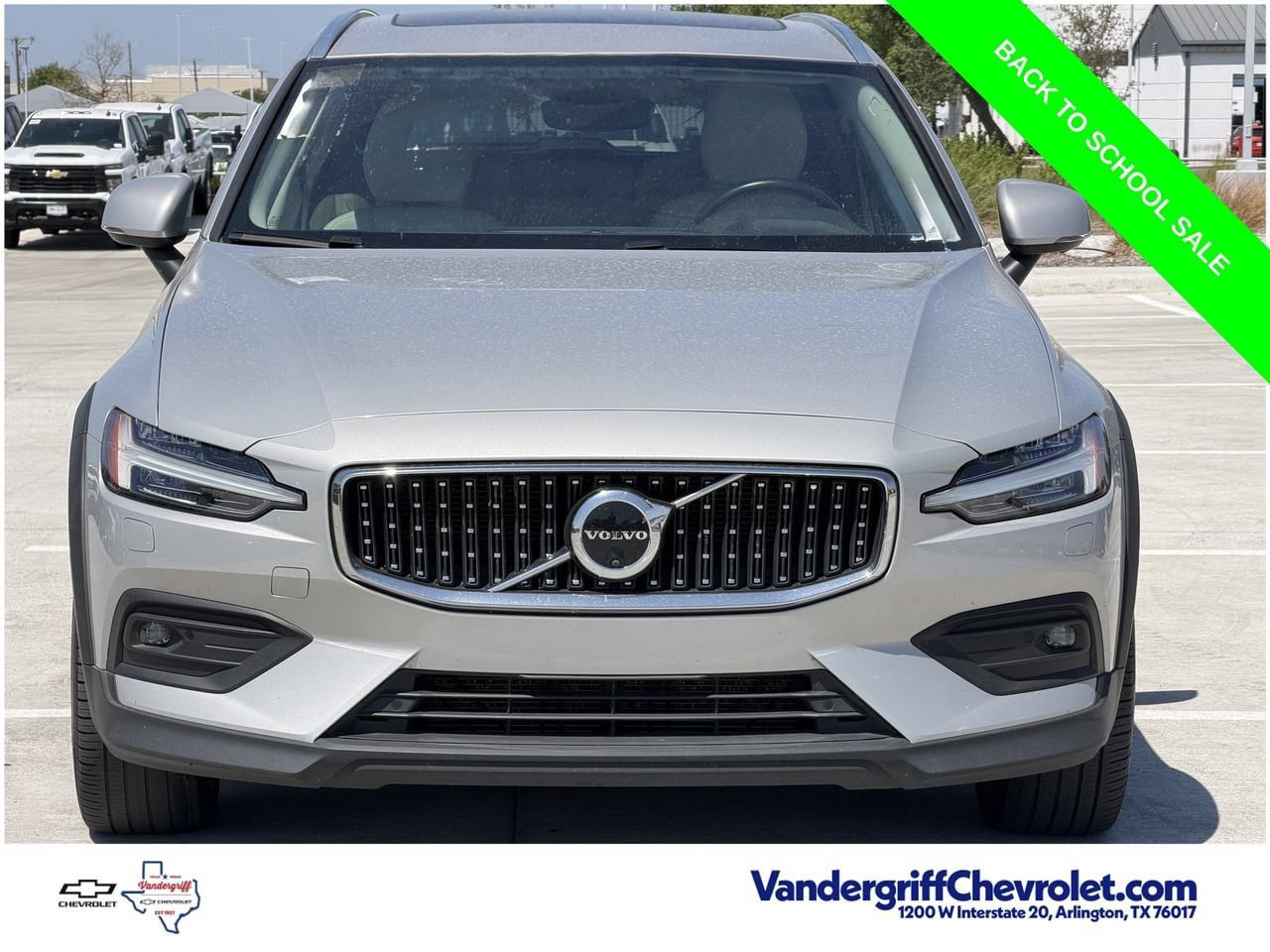 Used 2025 Volvo V60 B5 Cross Country Plus AWD/4WD image 7