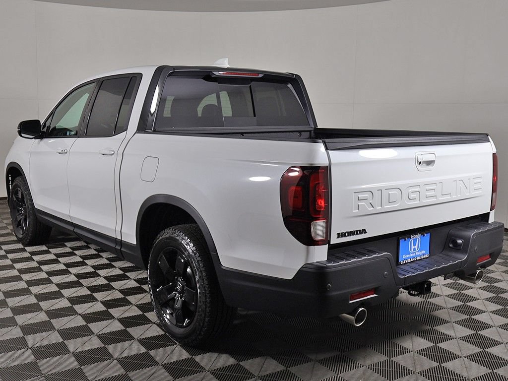 New 2026 Honda Ridgeline Black Edition image 6