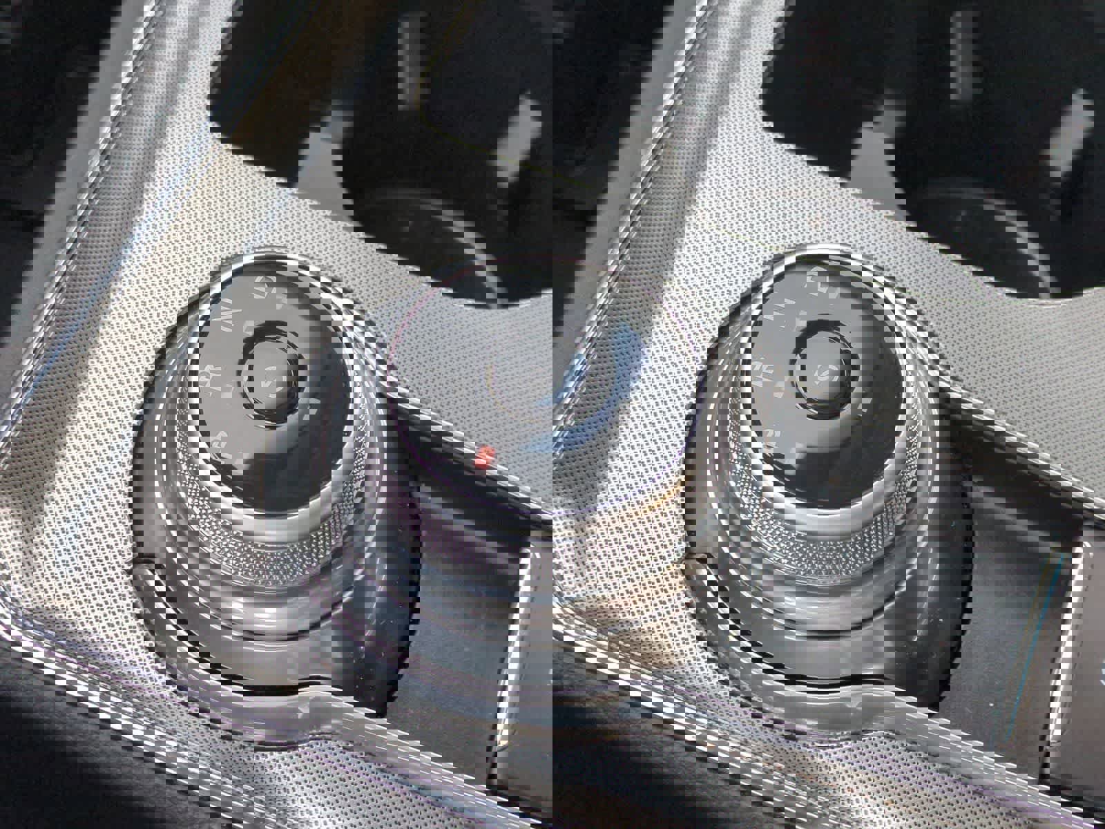 Used 2024 Ford Edge Titanium image 31