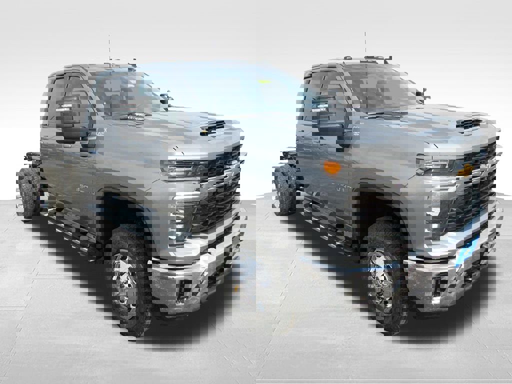 New 2026 Chevrolet Silverado 3500 LT w/ Convenience Package image 7