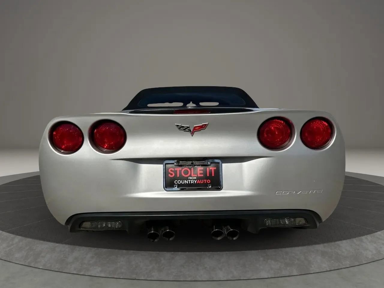 Used 2005 Chevrolet Corvette Convertible w/ Preferred Equipment Group image 4