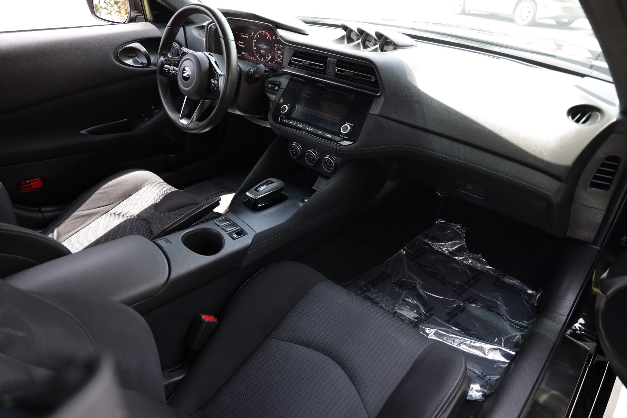 Used 2024 Nissan Z Sport w/ Floor Mat Package RWD image 17