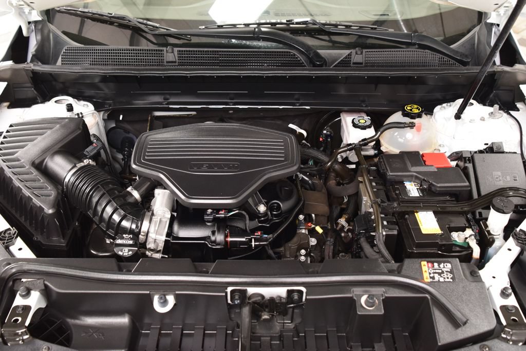 Used 2021 GMC Acadia SLE w/ Driver Convenience Package FWD image 28