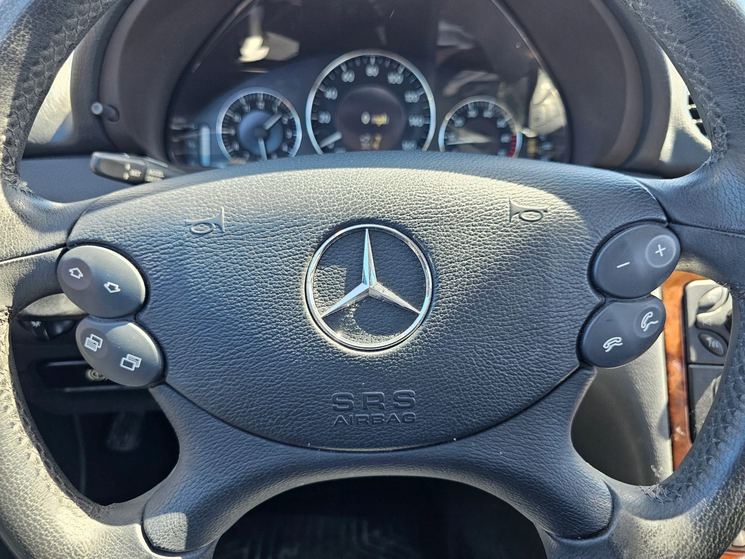 Used 2004 Mercedes-Benz CLK 500 Coupe image 11