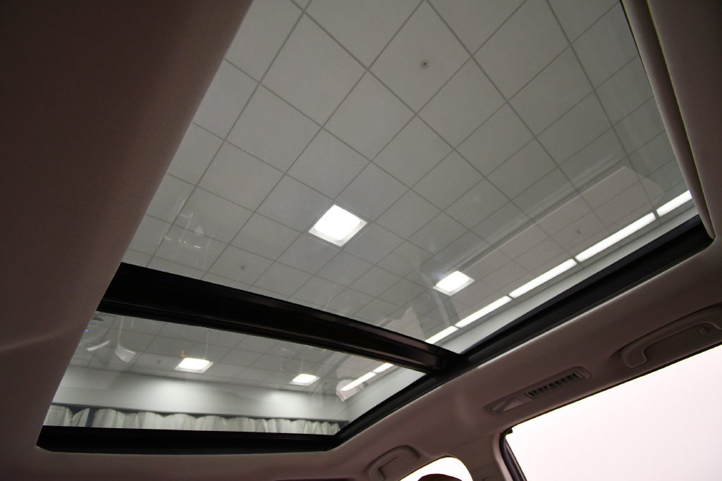 Used 2022 Subaru Ascent Touring AWD/4WD image 17