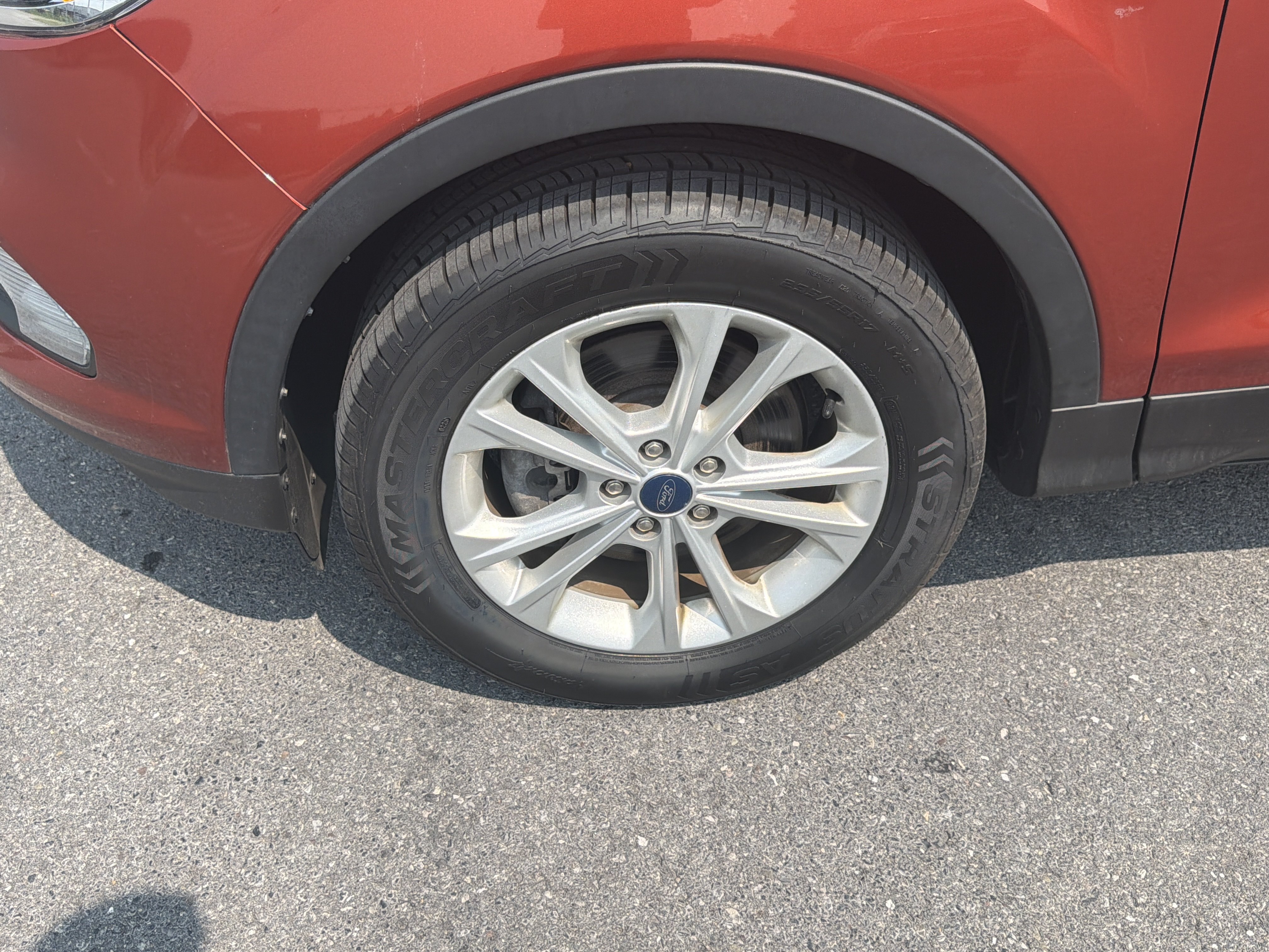 Certified 2019 Ford Escape SE AWD/4WD image 11