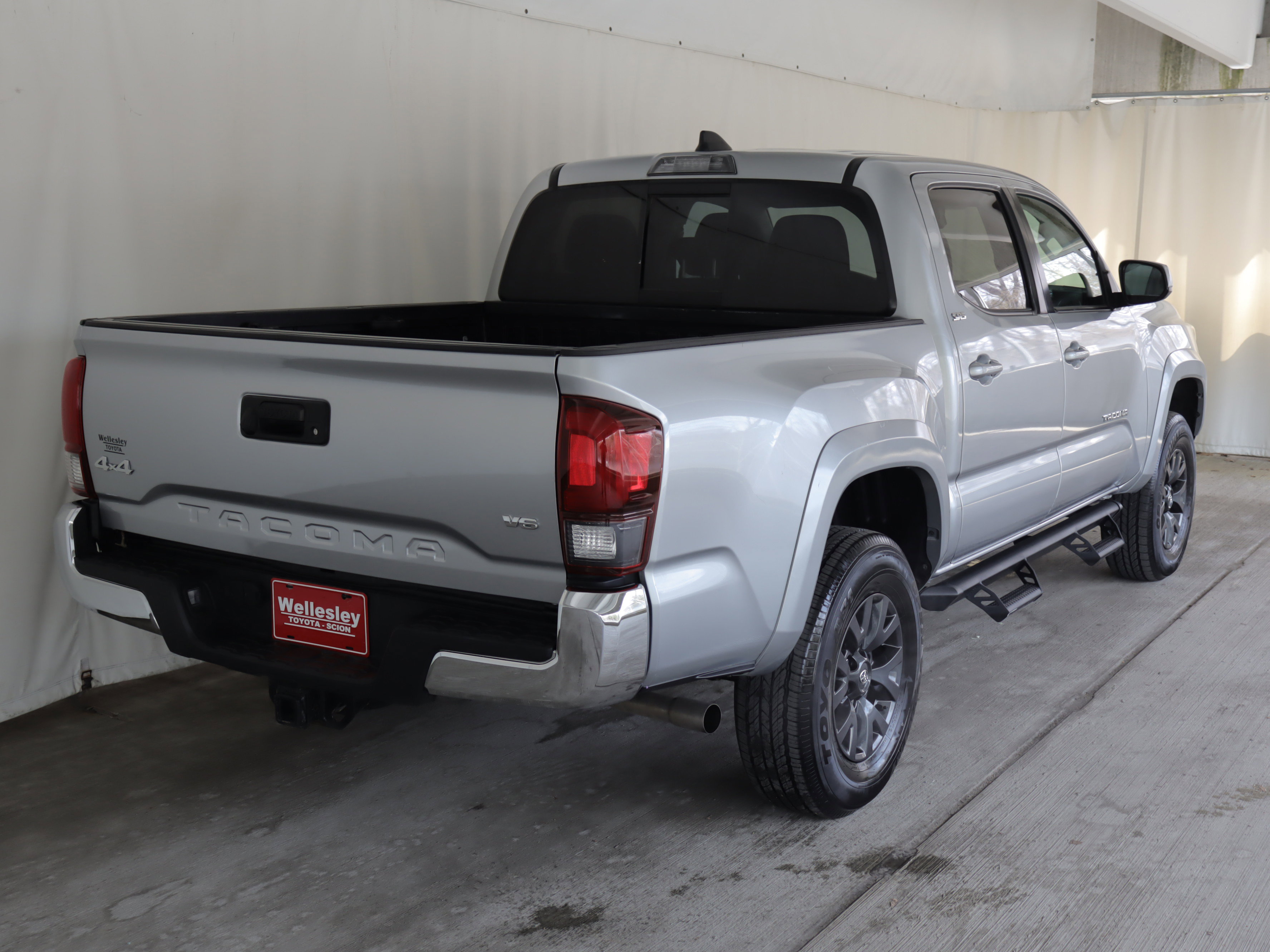 Used 2023 Toyota Tacoma SR5 image 6