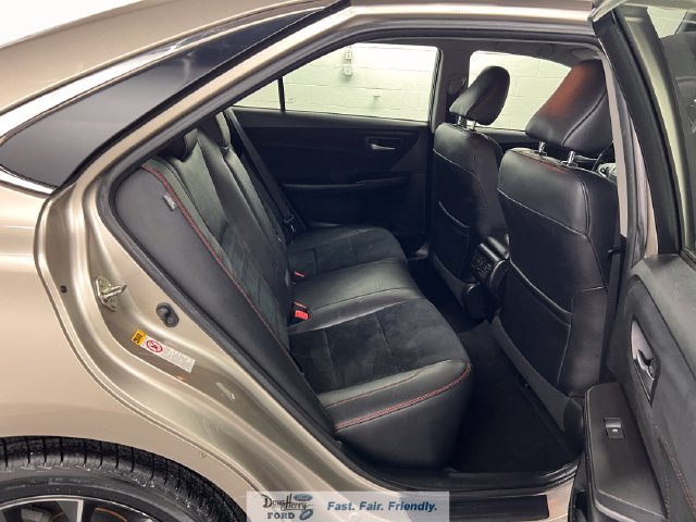 Used 2016 Toyota Camry XSE FWD image 34