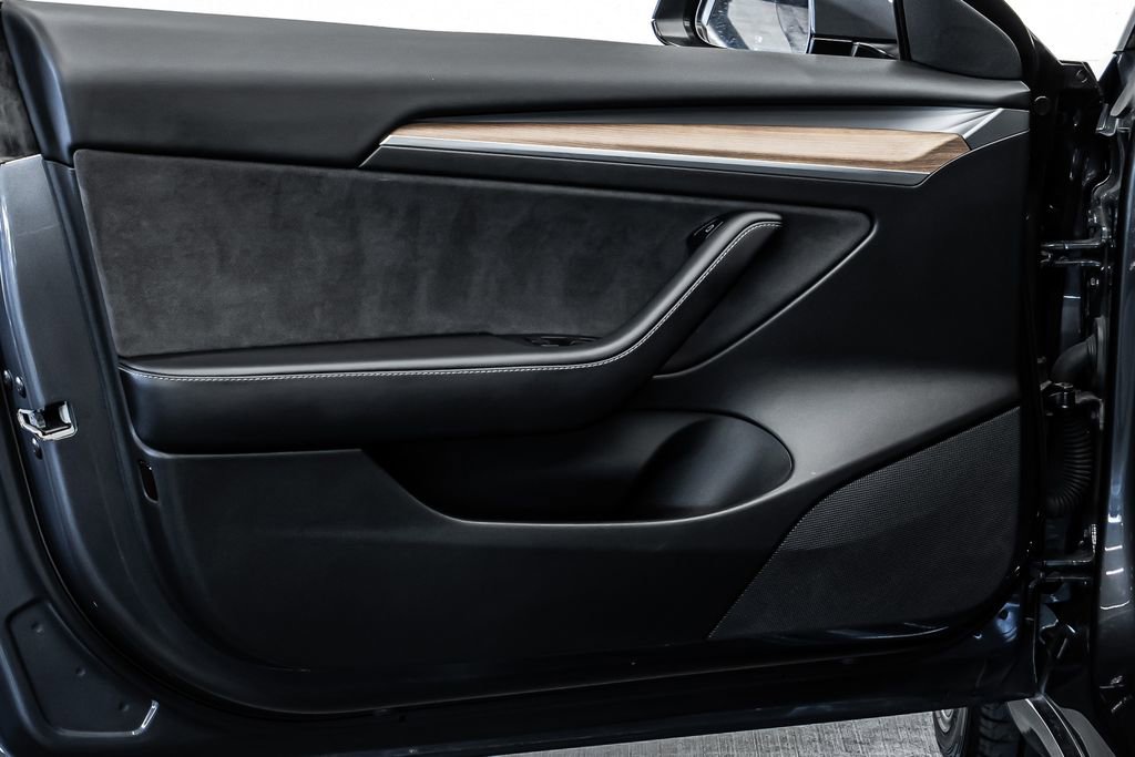 Used 2021 Tesla Model 3 Long Range AWD/4WD image 17