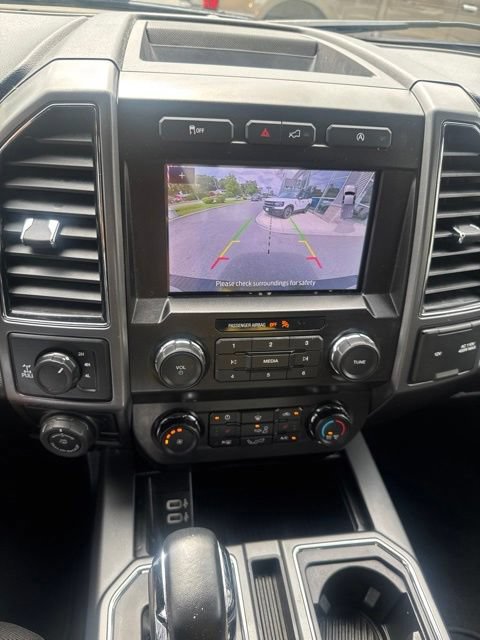 Used 2020 Ford F150 XLT w/ Equipment Group 302A Luxury AWD/4WD image 30