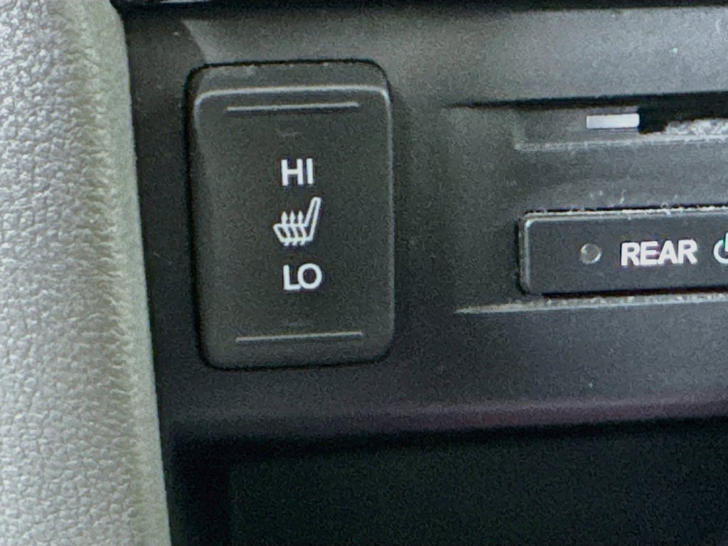 Used 2016 Honda Pilot Touring image 25
