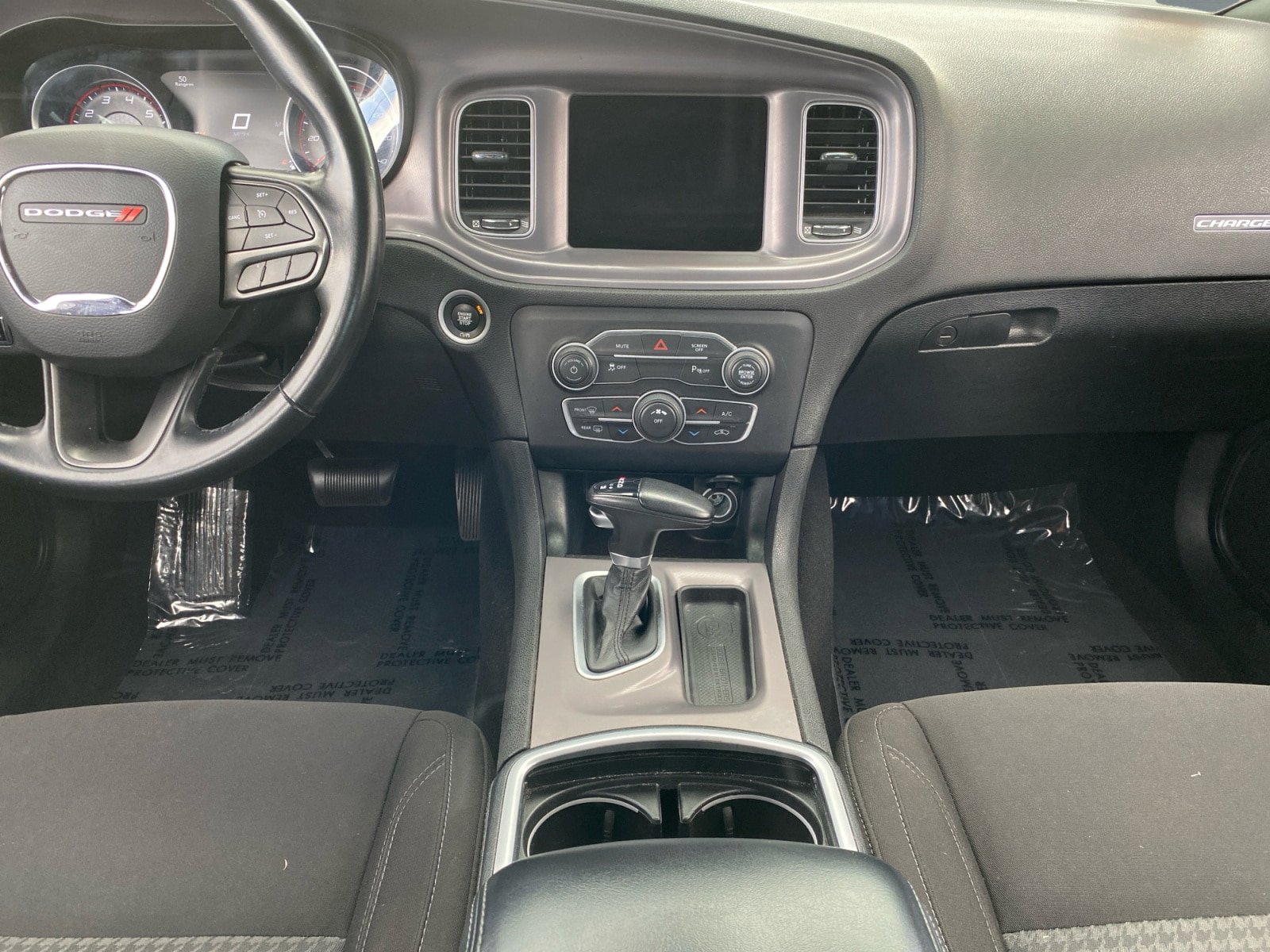 Used 2023 Dodge Charger SXT image 11