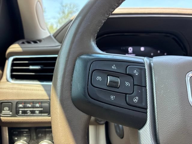 Used 2023 GMC Yukon Denali AWD/4WD image 22