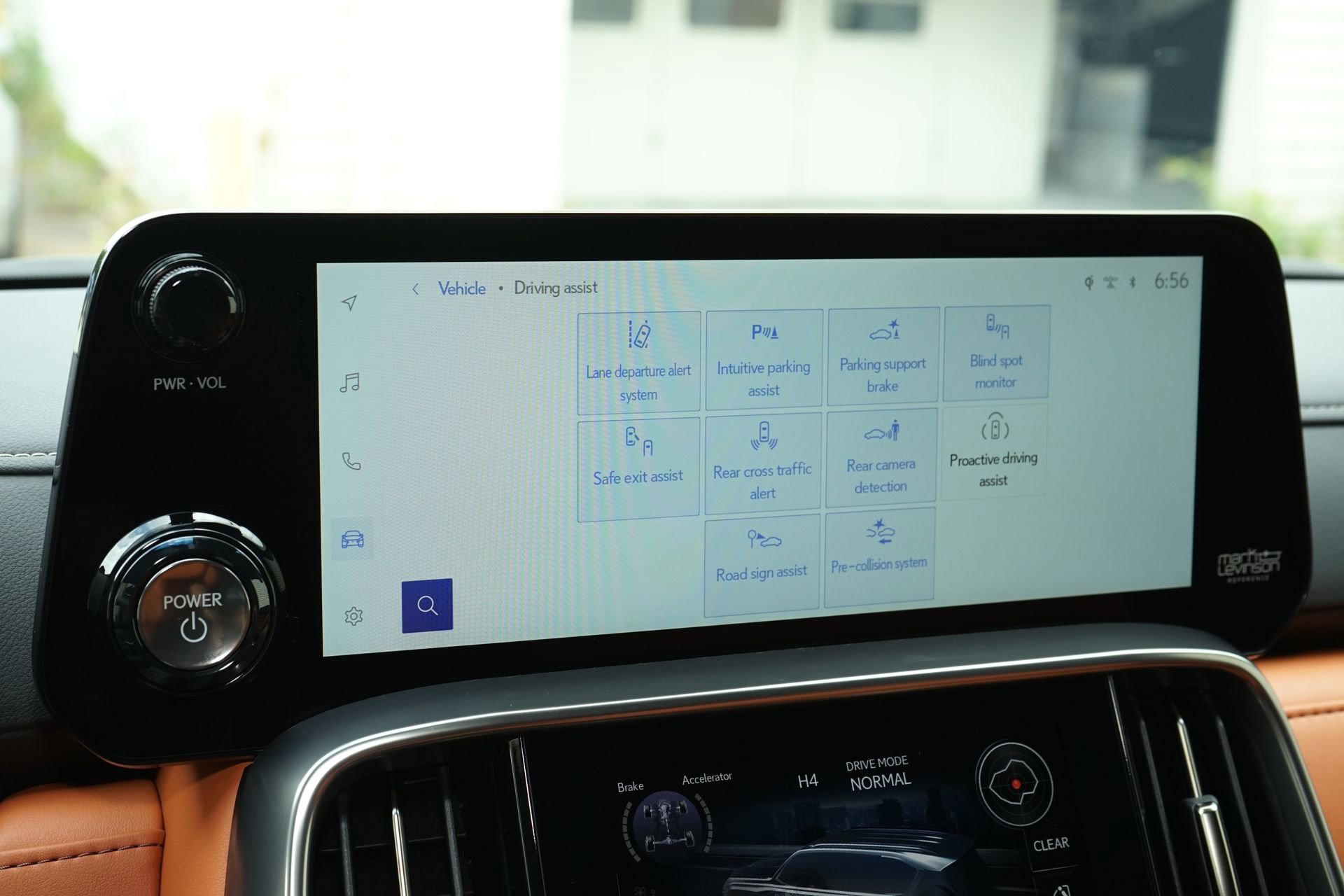 Used 2026 Lexus LX 700h Ultra Luxury AWD/4WD image 15