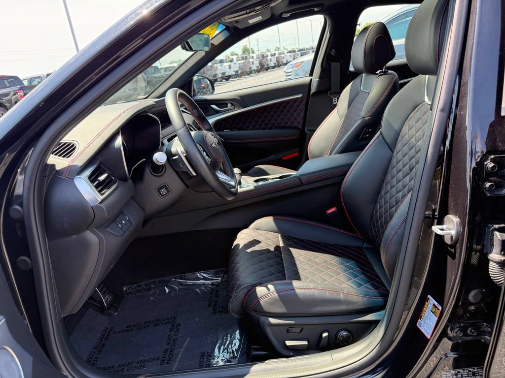 Used 2025 Genesis G70 3.3T Advanced w/ Sport Prestige Package RWD image 5