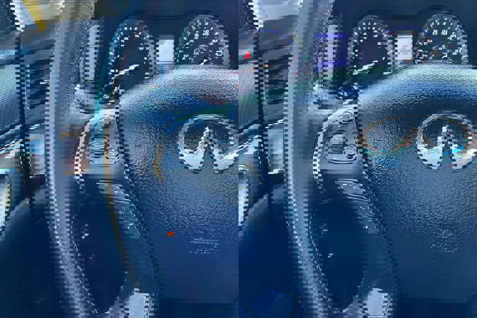 Used 2019 INFINITI Q70 L 3.7 w/ Sensory Package image 22