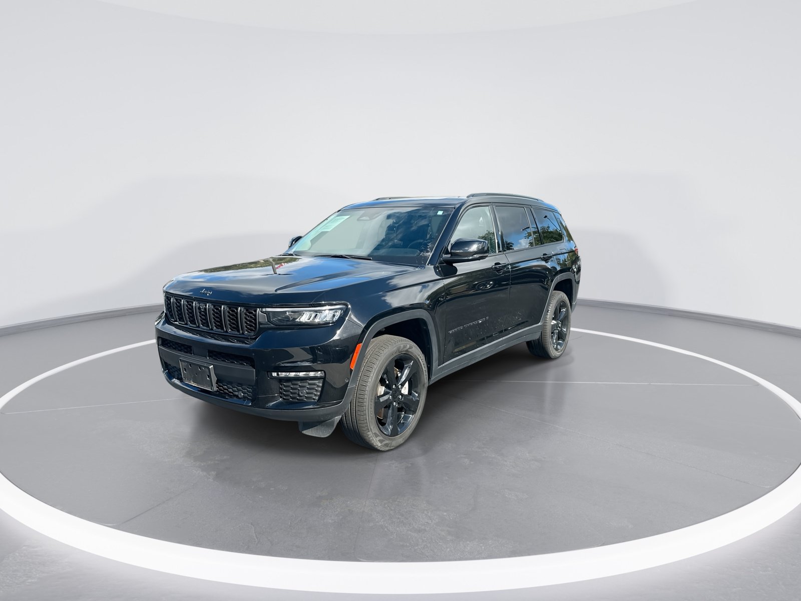 Used 2023 Jeep Grand Cherokee L Limited w/ Luxury Tech Group II AWD/4WD image 5