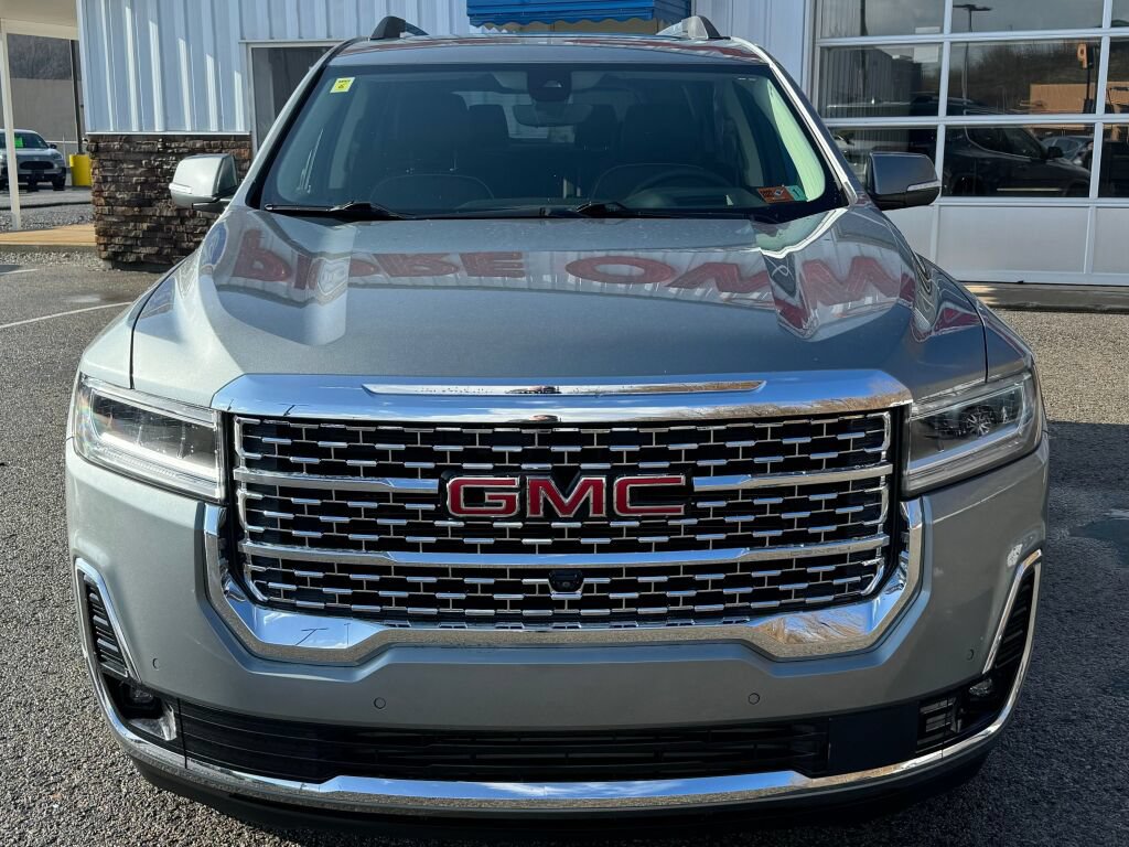 Used 2023 GMC Acadia Denali w/ Denali Technology Package AWD/4WD image 2