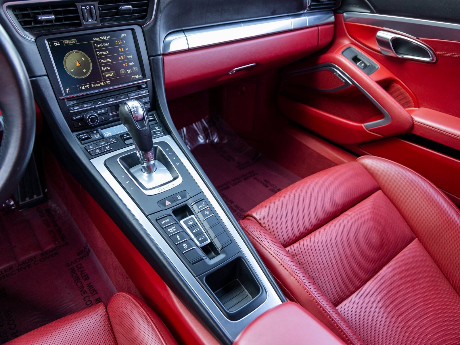 Used 2016 Porsche 911 Turbo image 41