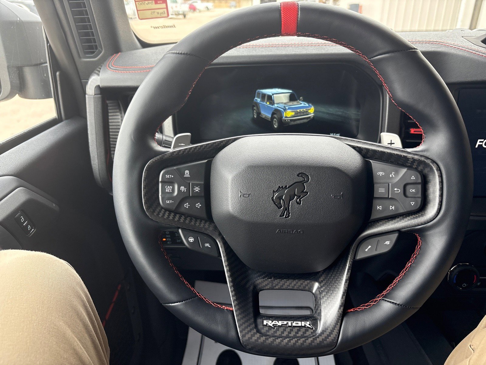 New 2025 Ford Bronco Raptor w/ Interior Carbon Fiber Pack AWD/4WD image 12