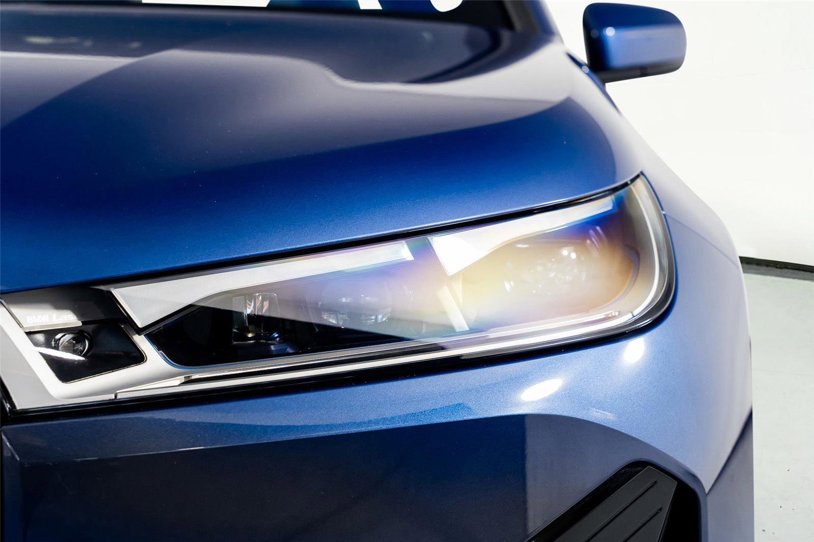 Used 2024 BMW iX M60 image 28