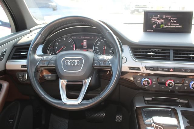 Used 2019 Audi Q7 2.0T Premium w/ Convenience Package AWD/4WD image 14