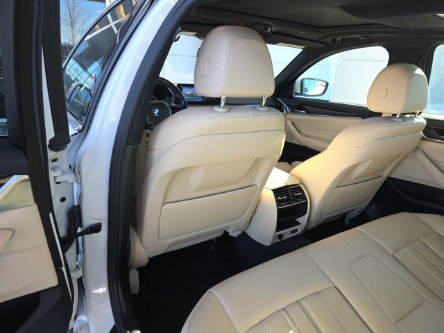 Used 2020 BMW 540i xDrive w/ Convenience Package image 19