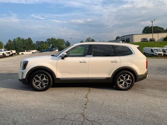 Used 2020 Kia Telluride EX AWD/4WD image 5