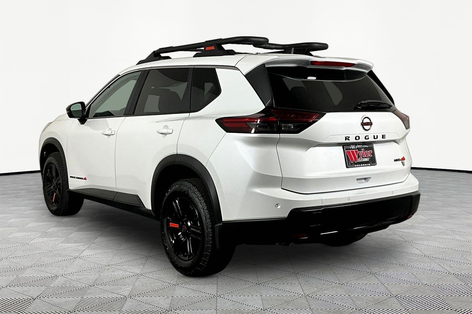 New 2026 Nissan Rogue SV w/ Rock Creek Premium Package AWD/4WD image 4