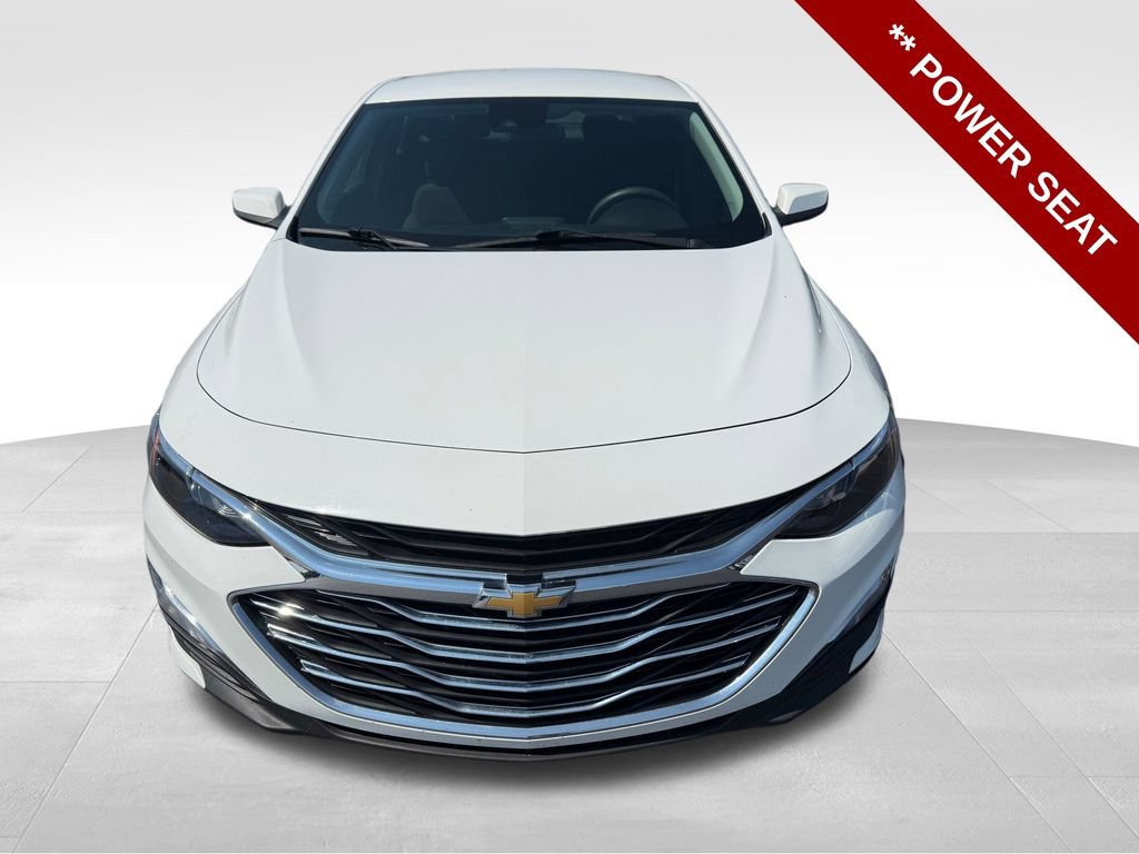 Used 2022 Chevrolet Malibu LS w/ Driver Confidence Package II FWD image 11