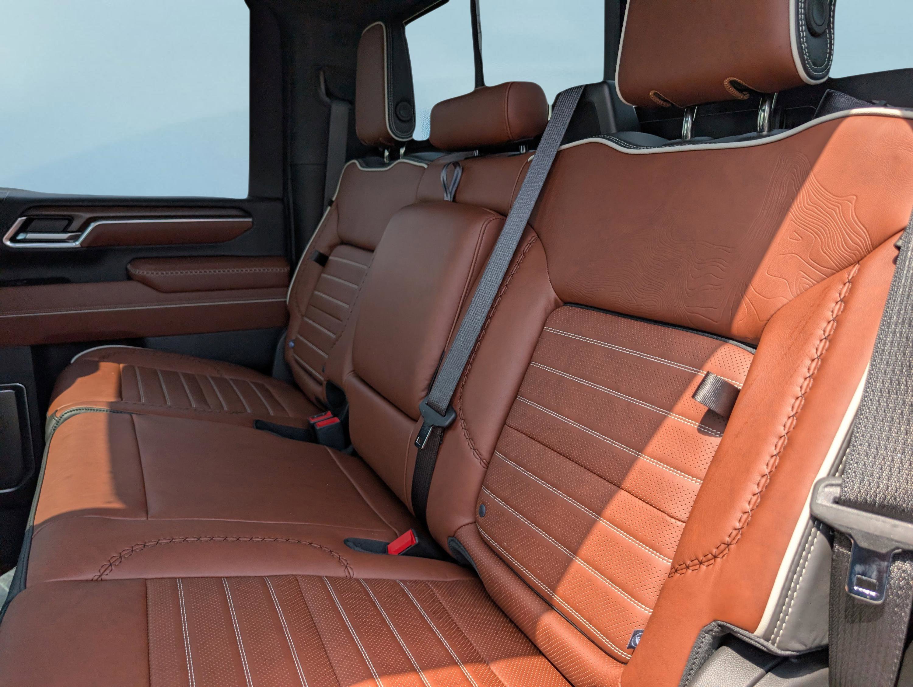 New 2026 GMC Sierra 2500 Denali Ultimate image 13