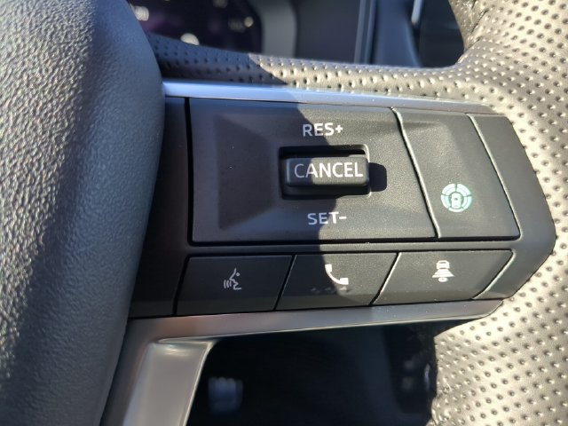 New 2026 Mitsubishi Outlander SEL FWD image 34
