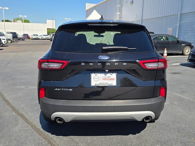 Used 2025 Ford Escape Active FWD image 4