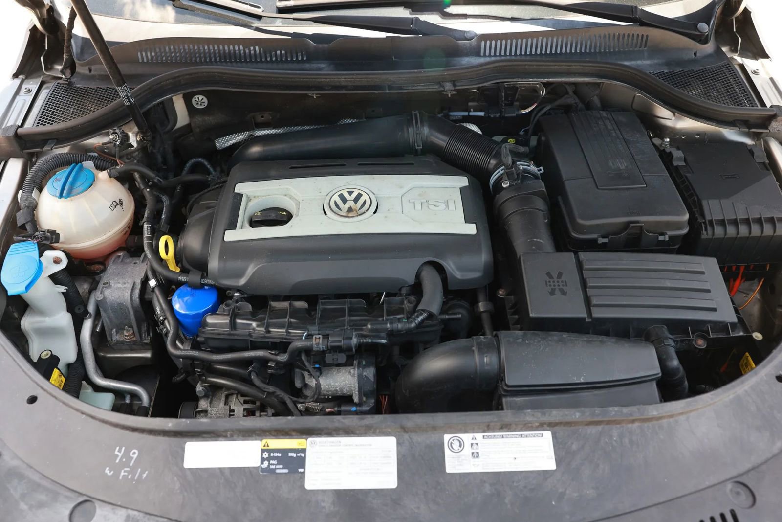 Used 2015 Volkswagen CC Executive FWD image 48
