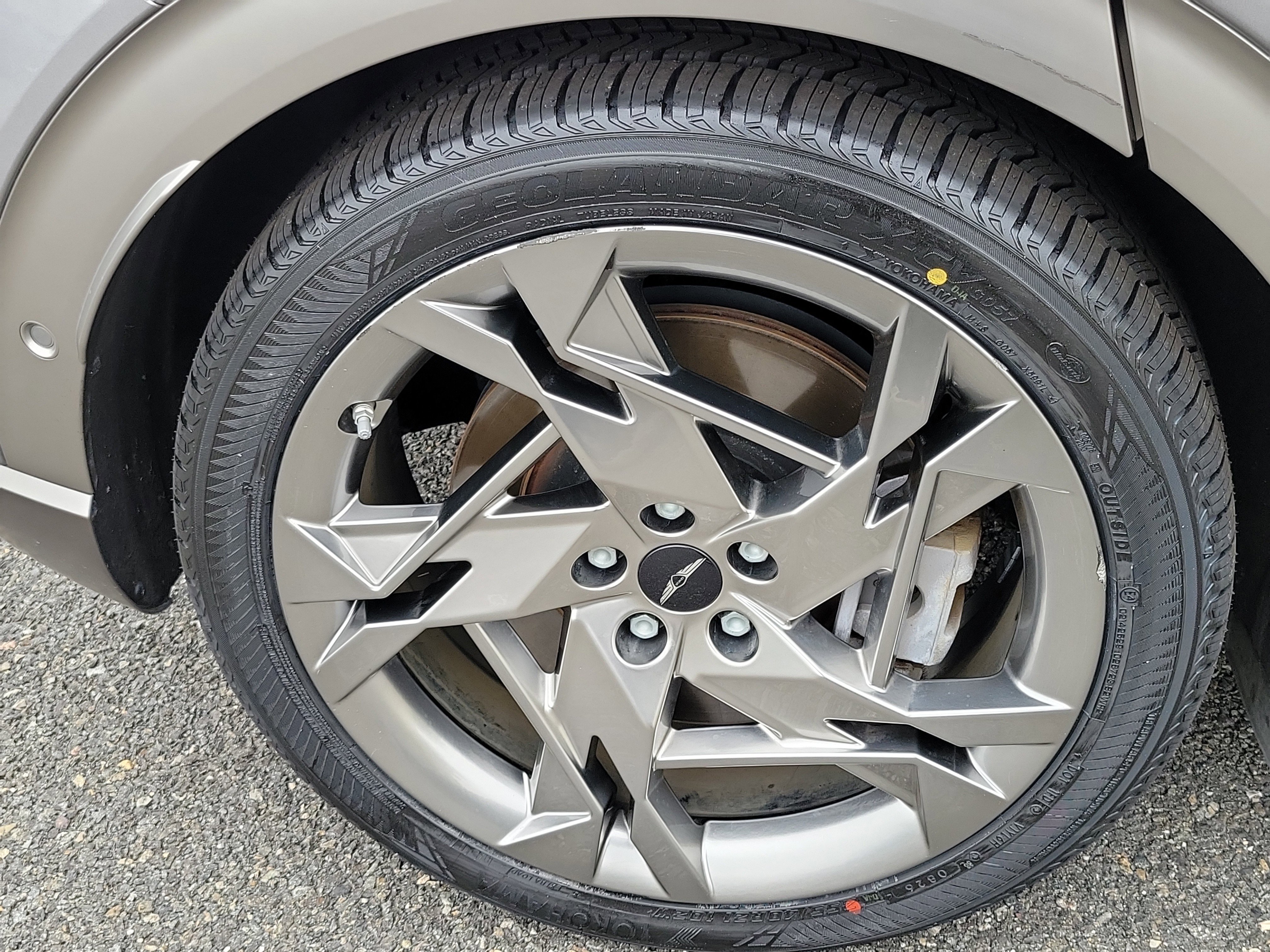 Certified 2023 Genesis GV60 Performance AWD/4WD image 28