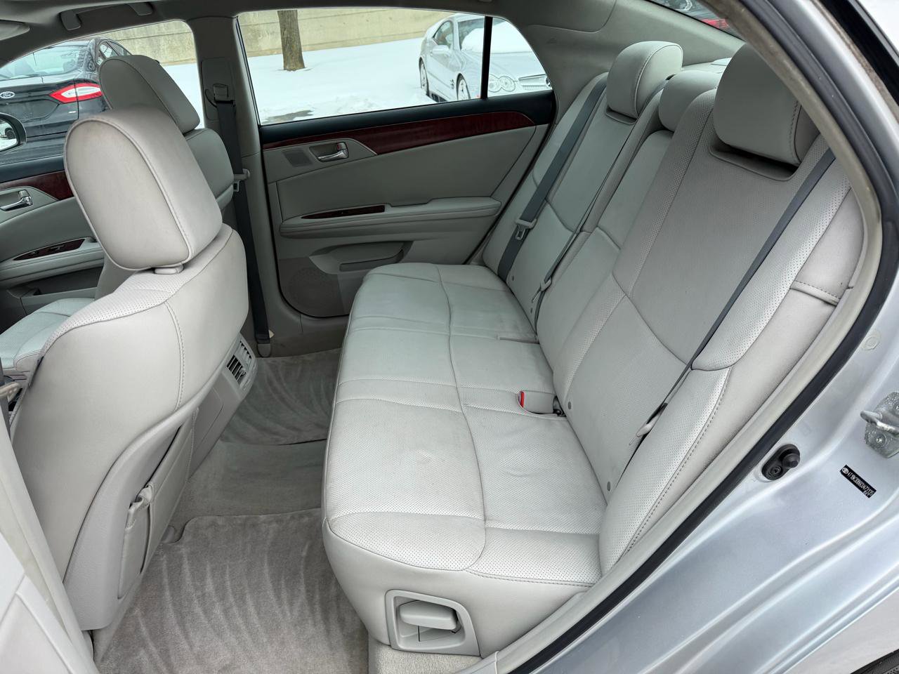 Used 2012 Toyota Avalon Limited image 15