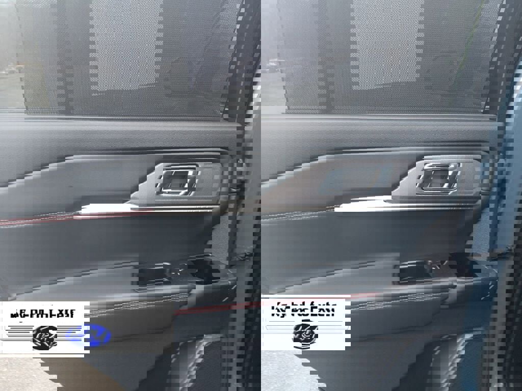 Used 2025 Ford Explorer ST-Line w/ Premium Package image 15