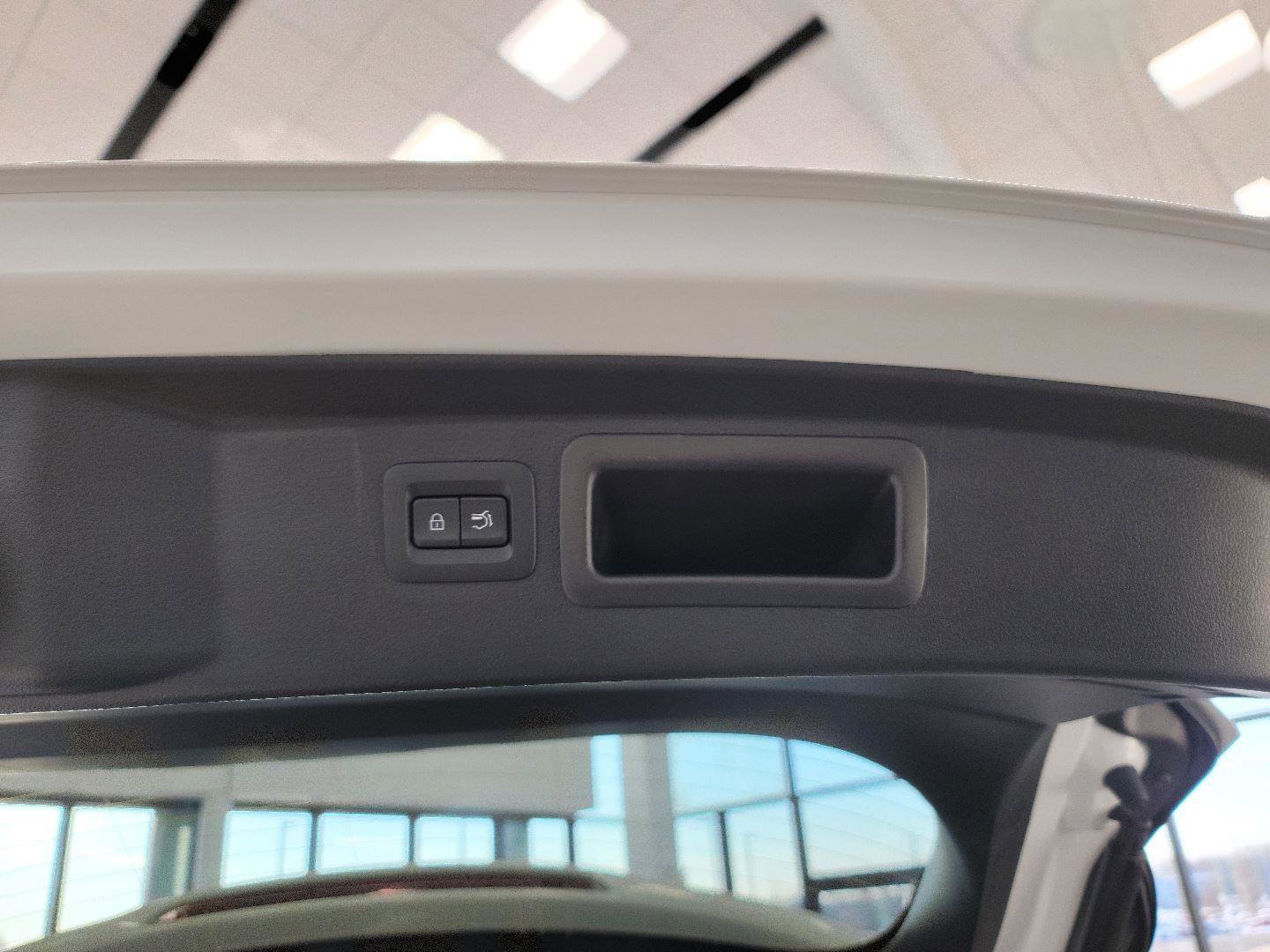 New 2026 MAZDA CX-50 AWD 2.5 S w/ Weather Package image 16