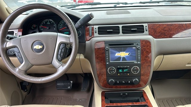 Used 2014 Chevrolet Tahoe LTZ image 13