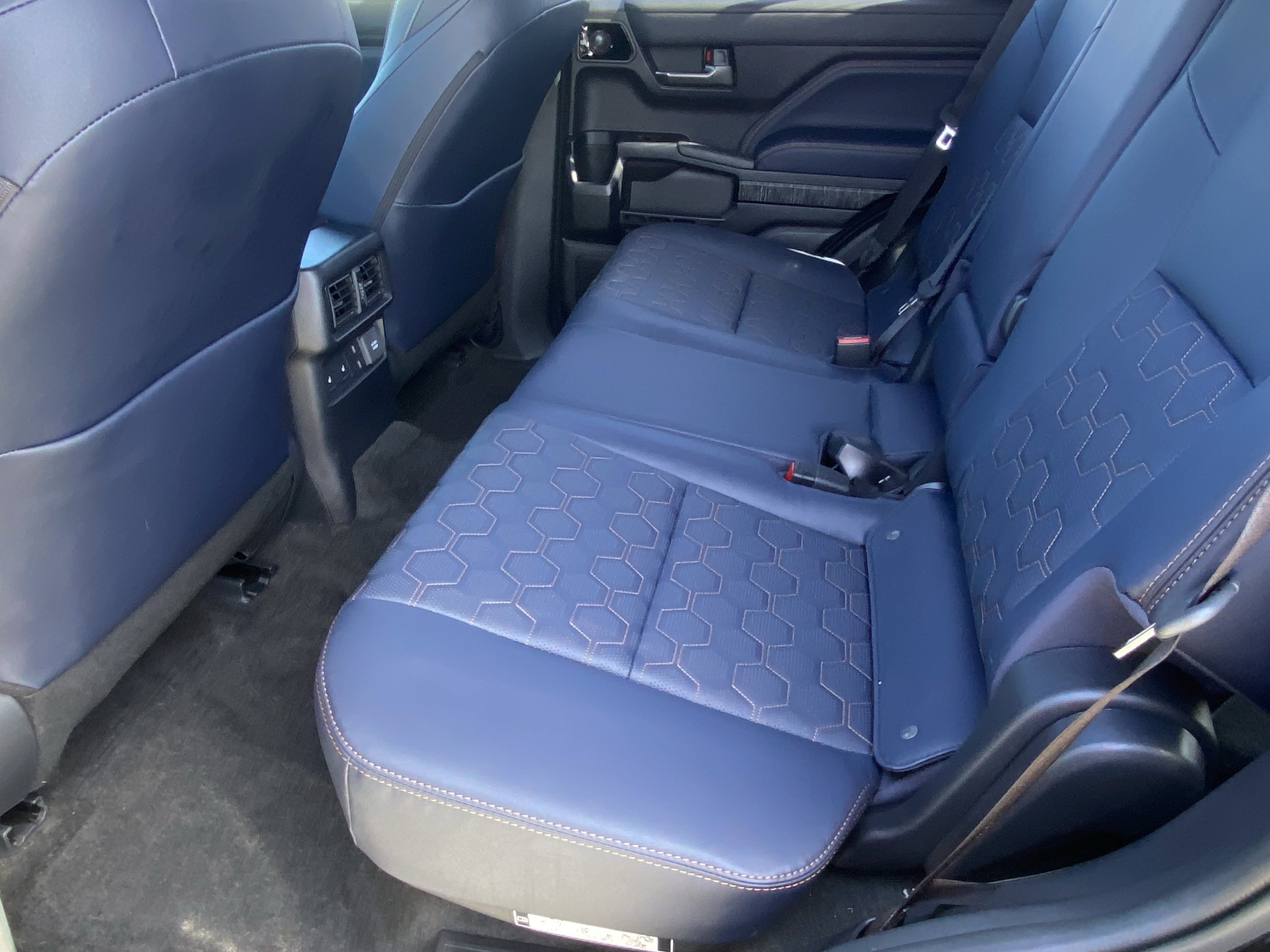 Certified 2025 Toyota 4Runner Platinum image 23